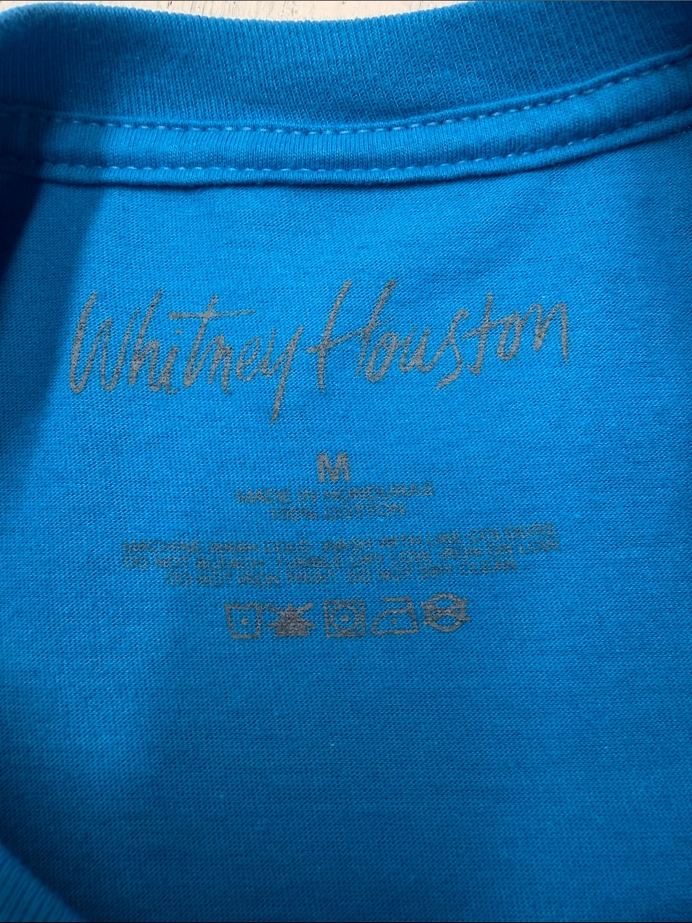 Whitney Houston Blue Graphic Tee Short Sleeve Crewneck T-Shirt Sz M - Picture 2 of 6